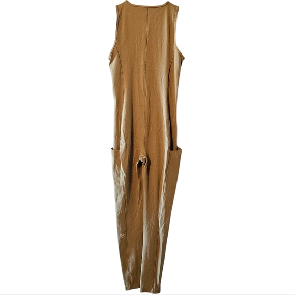 Aritzia TNA Action TnaBREATHET lcon Jumpsuit In Ravine Green Size Small. - Picture 14 of 16